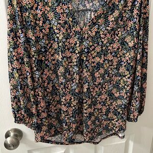 Vince Camuto Navy Floral Blouse